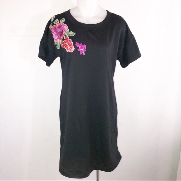 Potter’s Pot floral appliqué tee dress Sz M - Picture 1 of 4
